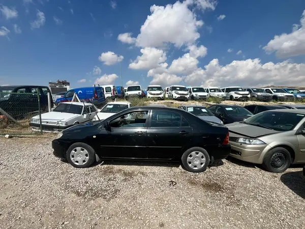 2005  MODEL TOYOTA COROLLA