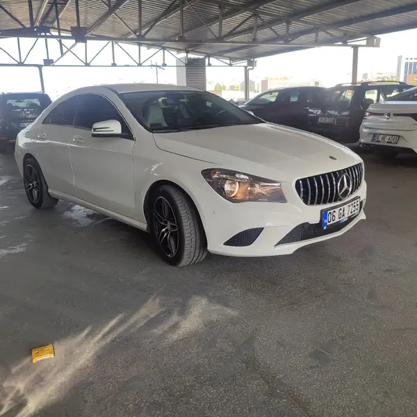 2015 MODEL MERCEDES CLA180d CDI STYLE