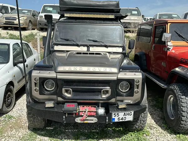 1998 MODEL RESTORE EDİLMİŞ DEFENDER