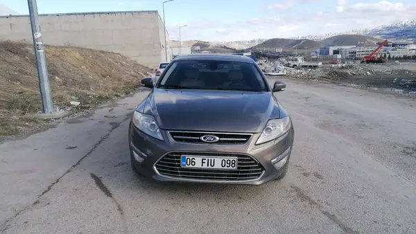 2012 Ford Mondeo