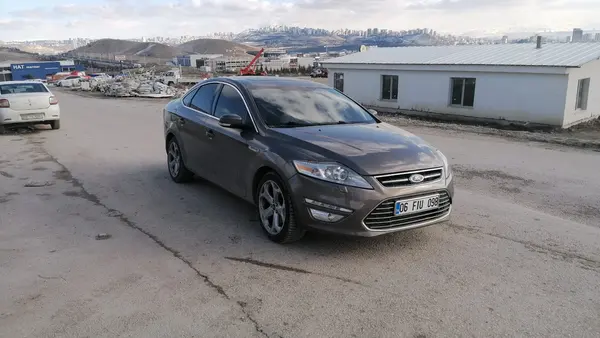 2012 Ford Mondeo