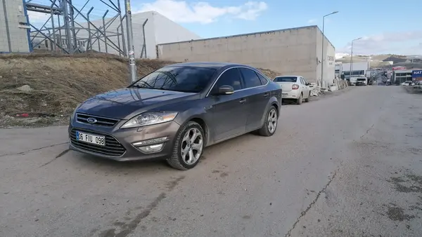 2012 Ford Mondeo
