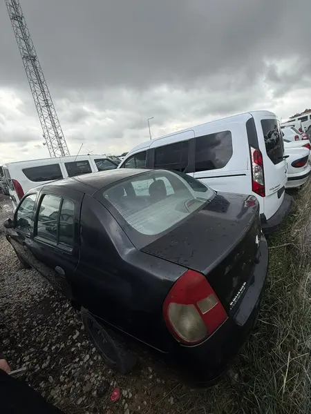 2000 MODEL RENAULT CLİO KLİMALI