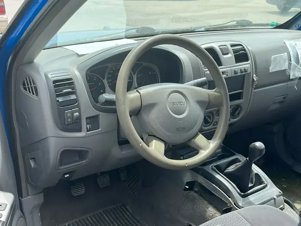 Isuzu PİCK-UP 2006 MODEL