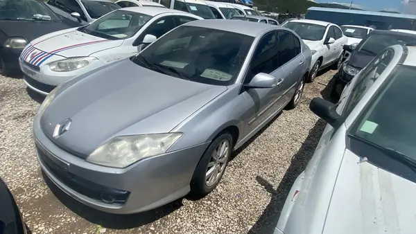2010 MODEL RENAULT LAGUNA