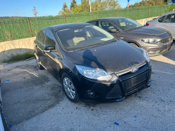 2012 MODEL FORD FOCUS TREND