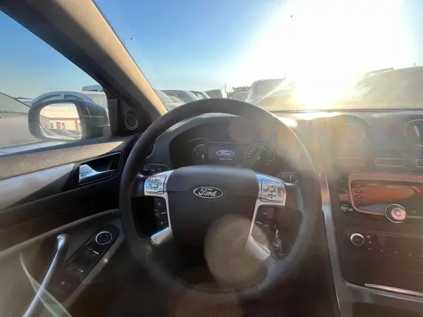 2012 MODEL FORD MONDEO