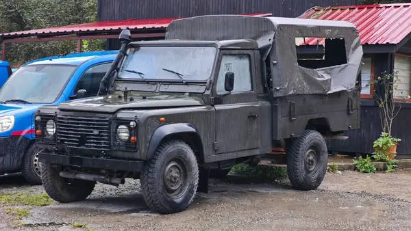 2001 MODEL LAND ROVER DEFENDER 3.0TDI